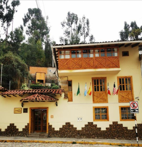 Отель Hostal Andenes de Saphi  Куско